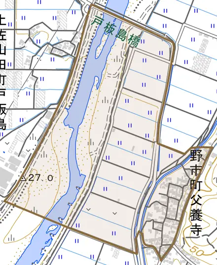 野市町父養寺とその周辺の地図。町の範囲を重ねている
