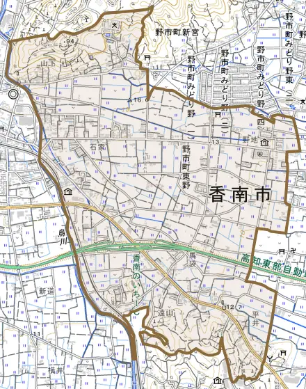 野市町東野とその周辺の地図。町の範囲を重ねている