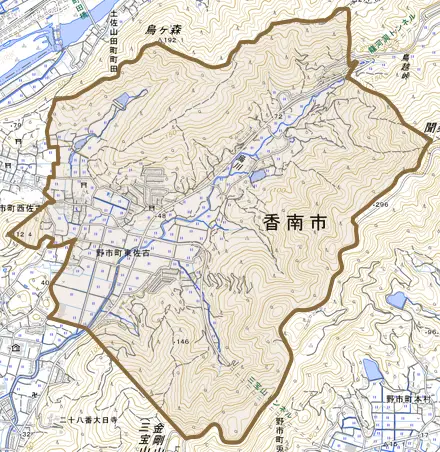 野市町東佐古とその周辺の地図。町の範囲を重ねている