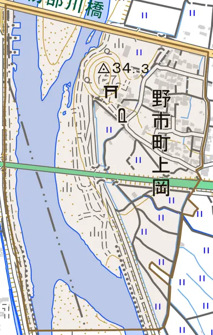 野市町上岡とその周辺の地図。町の範囲を重ねている