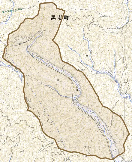 川奥とその周辺の地図。町の範囲を重ねている