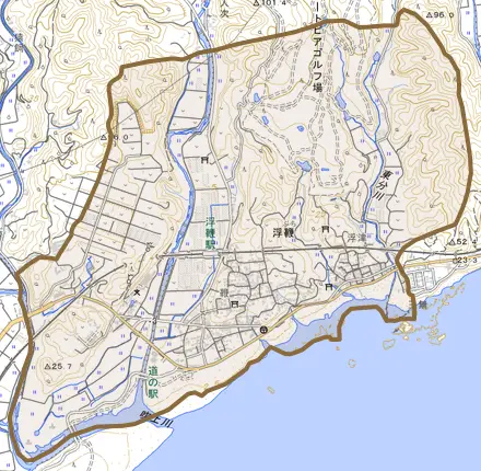 浮鞭とその周辺の地図。町の範囲を重ねている
