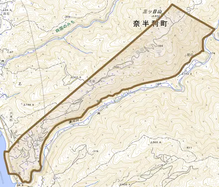 平とその周辺の地図。町の範囲を重ねている
