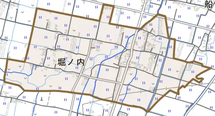 堀ノ内とその周辺の地図。町の範囲を重ねている