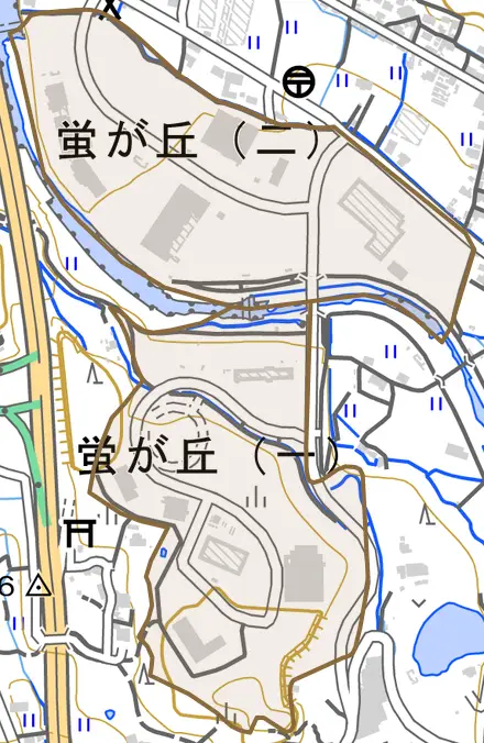 蛍が丘とその周辺の地図。町の範囲を重ねている