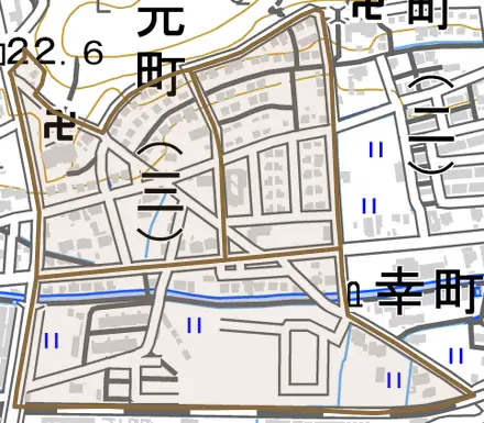 元町とその周辺の地図。町の範囲を重ねている