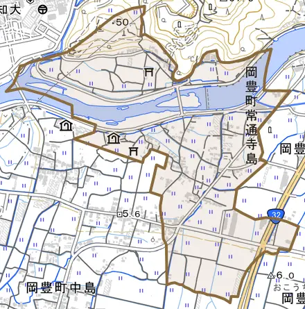 岡豊町常通寺島とその周辺の地図。町の範囲を重ねている