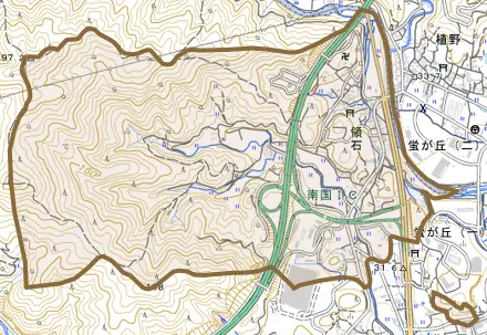 領石とその周辺の地図。町の範囲を重ねている