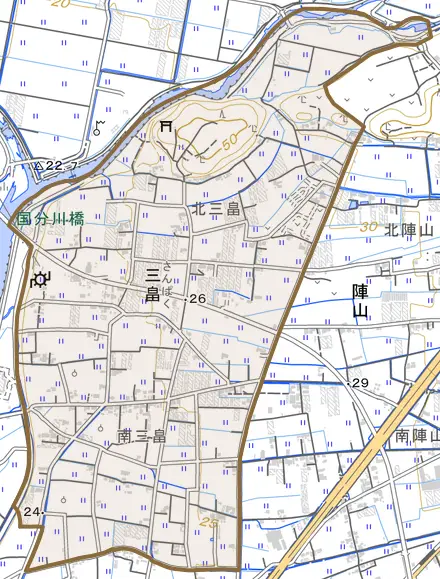 三畠とその周辺の地図。町の範囲を重ねている