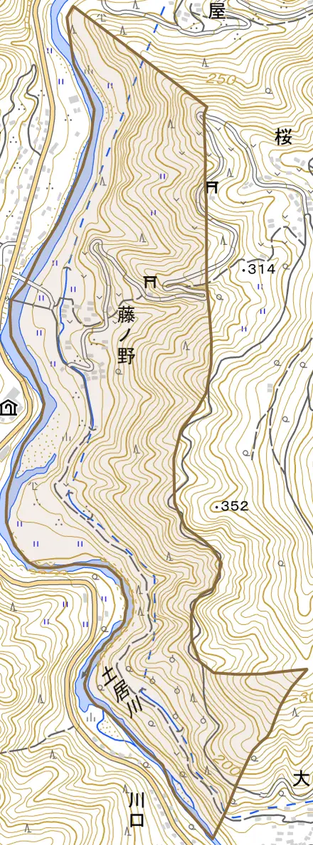 藤ノ野とその周辺の地図。町の範囲を重ねている