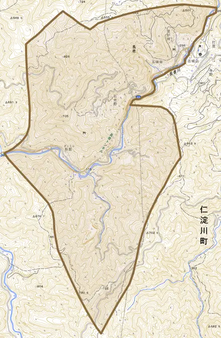 長者丙とその周辺の地図。町の範囲を重ねている