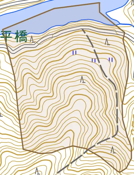 峯とその周辺の地図。町の範囲を重ねている