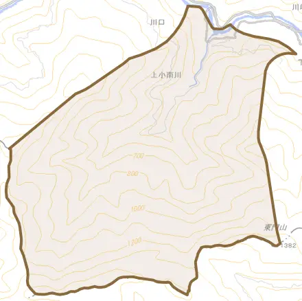上小南川とその周辺の地図。町の範囲を重ねている