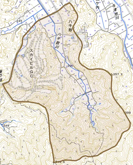 八千数とその周辺の地図。町の範囲を重ねている
