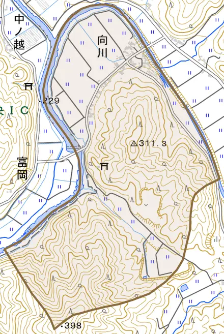 向川とその周辺の地図。町の範囲を重ねている
