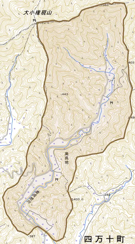 奥呉地とその周辺の地図。町の範囲を重ねている
