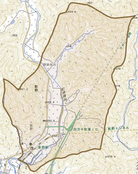 影野とその周辺の地図。町の範囲を重ねている