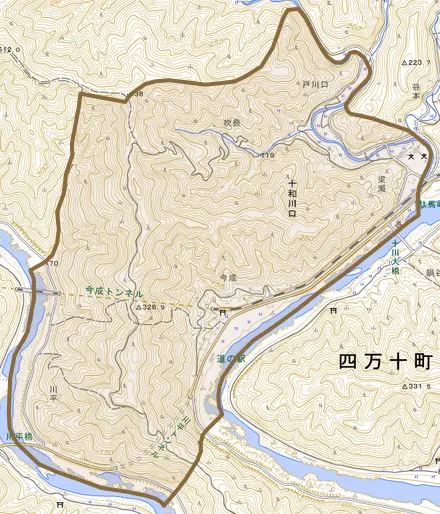 十和川口とその周辺の地図。町の範囲を重ねている