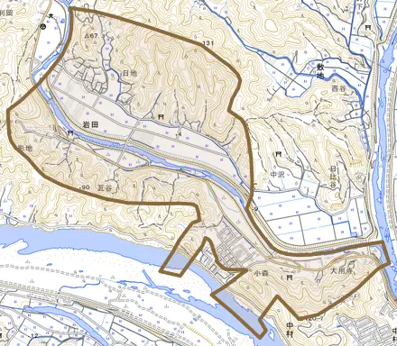 岩田とその周辺の地図。町の範囲を重ねている