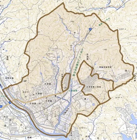 古津賀とその周辺の地図。町の範囲を重ねている