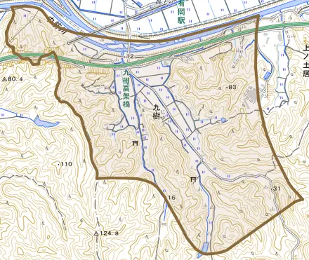 九樹とその周辺の地図。町の範囲を重ねている