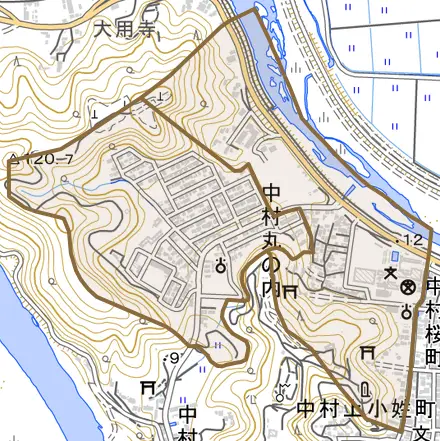 中村丸の内とその周辺の地図。町の範囲を重ねている