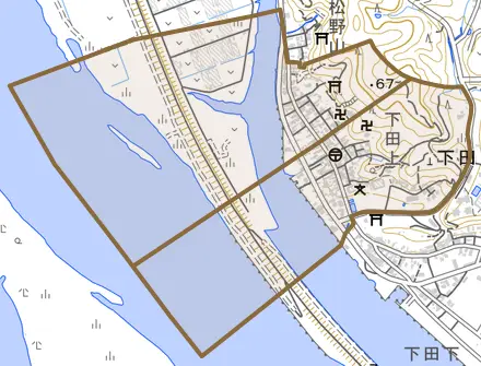 下田とその周辺の地図。町の範囲を重ねている