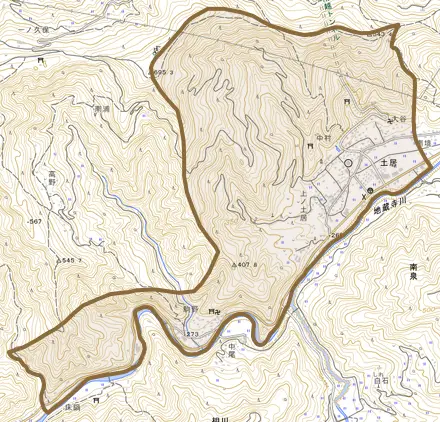 土居とその周辺の地図。町の範囲を重ねている