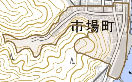 市場町とその周辺の地図。町の範囲を重ねている