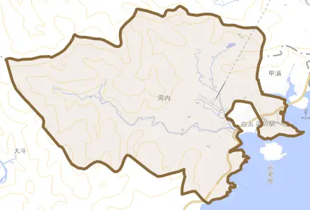 大字河内とその周辺の地図。町の範囲を重ねている