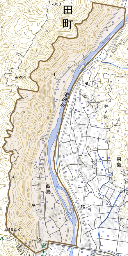 大字西島とその周辺の地図。町の範囲を重ねている