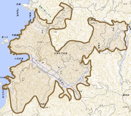 天草町下田南とその周辺の地図。町の範囲を重ねている