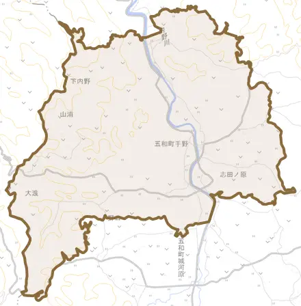 五和町手野とその周辺の地図。町の範囲を重ねている