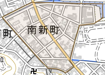 南新町とその周辺の地図。町の範囲を重ねている