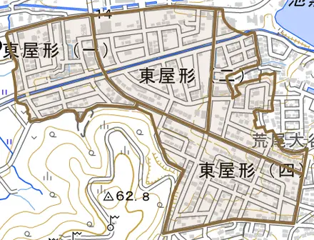 東屋形とその周辺の地図。町の範囲を重ねている