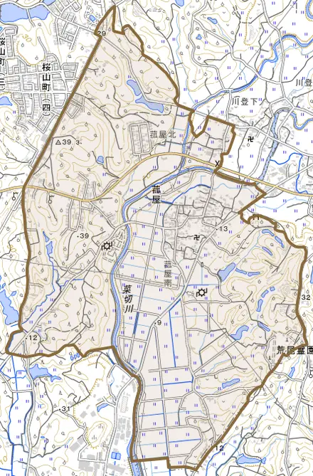 菰屋とその周辺の地図。町の範囲を重ねている