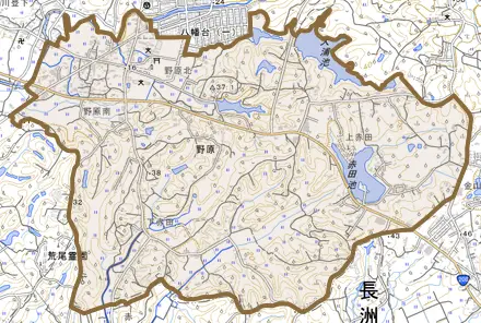 野原とその周辺の地図。町の範囲を重ねている