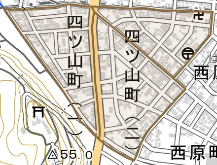 四ツ山町とその周辺の地図。町の範囲を重ねている