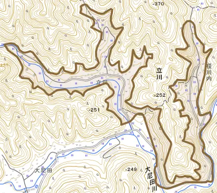 大字立川とその周辺の地図。町の範囲を重ねている