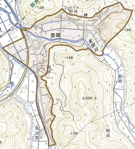 大字豊岡とその周辺の地図。町の範囲を重ねている
