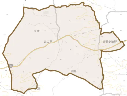 波野大字小地野とその周辺の地図。町の範囲を重ねている