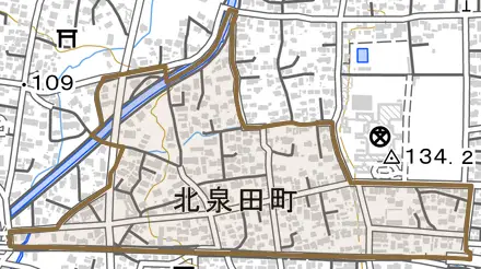 北泉田町とその周辺の地図。町の範囲を重ねている
