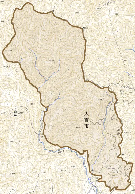 上原田町字馬氷とその周辺の地図。町の範囲を重ねている