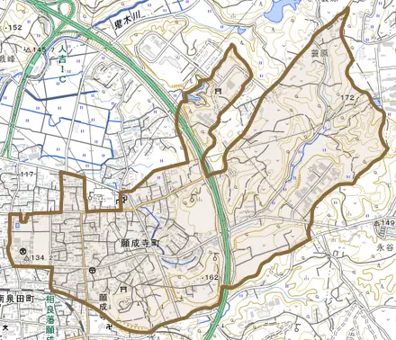北願成寺町とその周辺の地図。町の範囲を重ねている
