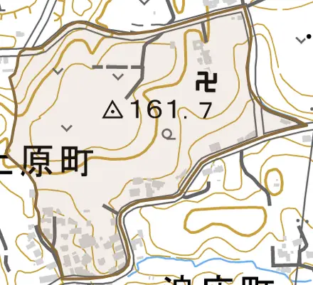 上原町とその周辺の地図。町の範囲を重ねている