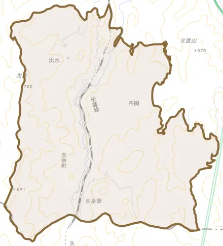 矢岳町とその周辺の地図。町の範囲を重ねている