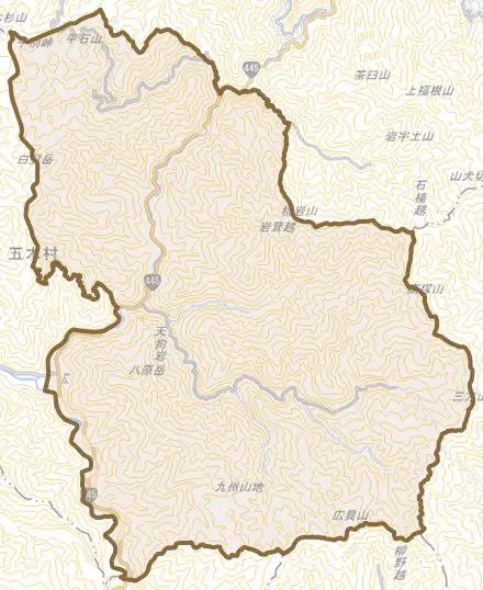 甲とその周辺の地図。町の範囲を重ねている