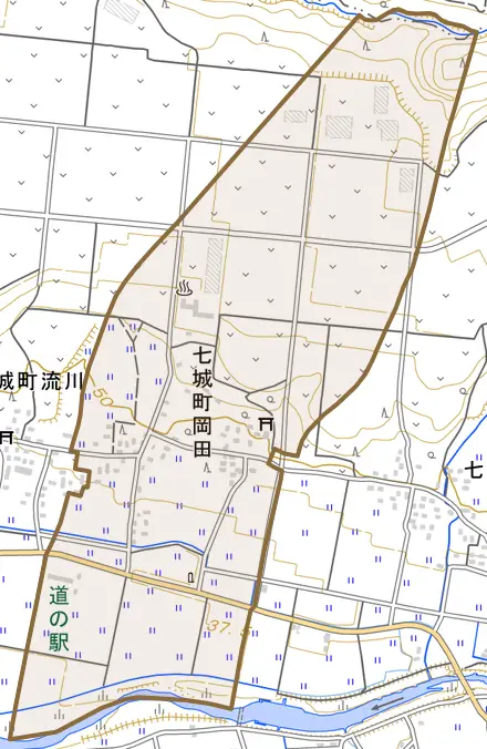 七城町岡田とその周辺の地図。町の範囲を重ねている