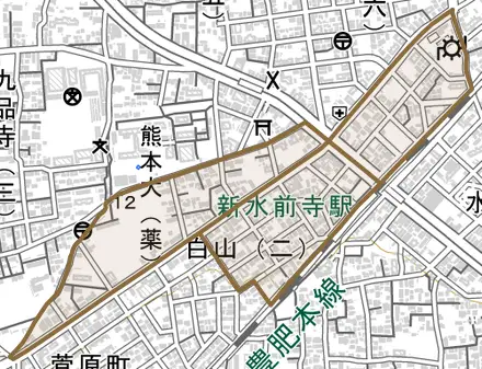 白山とその周辺の地図。町の範囲を重ねている