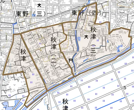 秋津とその周辺の地図。町の範囲を重ねている